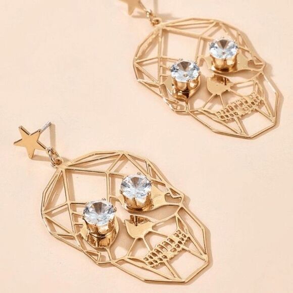 GOLD DIAMOND SKULL DANGLE EARRINGS - Picture 4 of 5